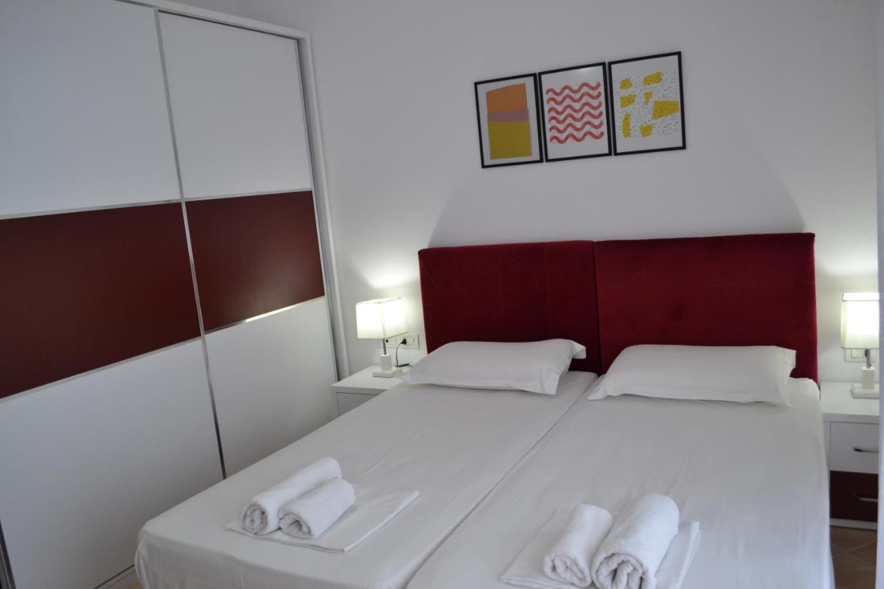 Seaview Penthouse 2 Bedrooms Apartment & Box Garage Vlorë Extérieur photo