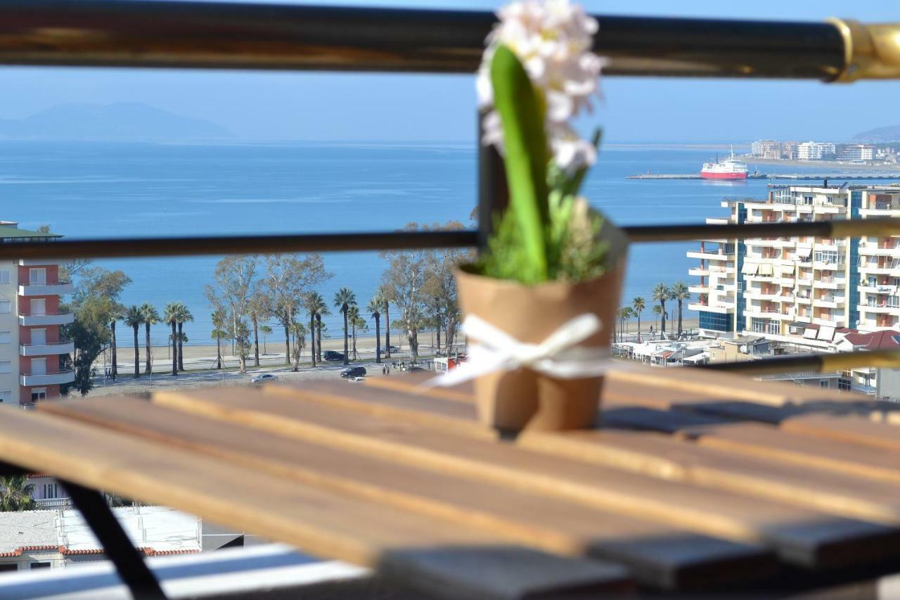 Seaview Penthouse 2 Bedrooms Apartment & Box Garage Vlorë Extérieur photo